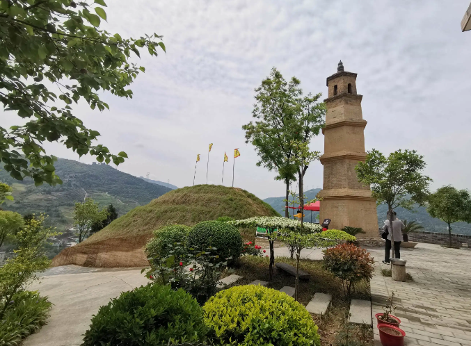 寻访三国孟达墓