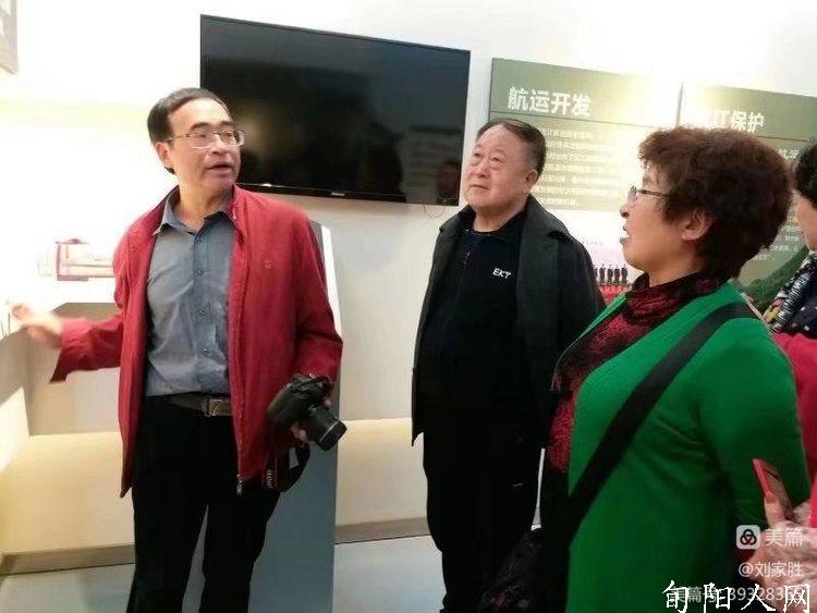 秦巴汉子的汉江情 文/刘家胜(图2) 微信图片_20221221174247.jpg