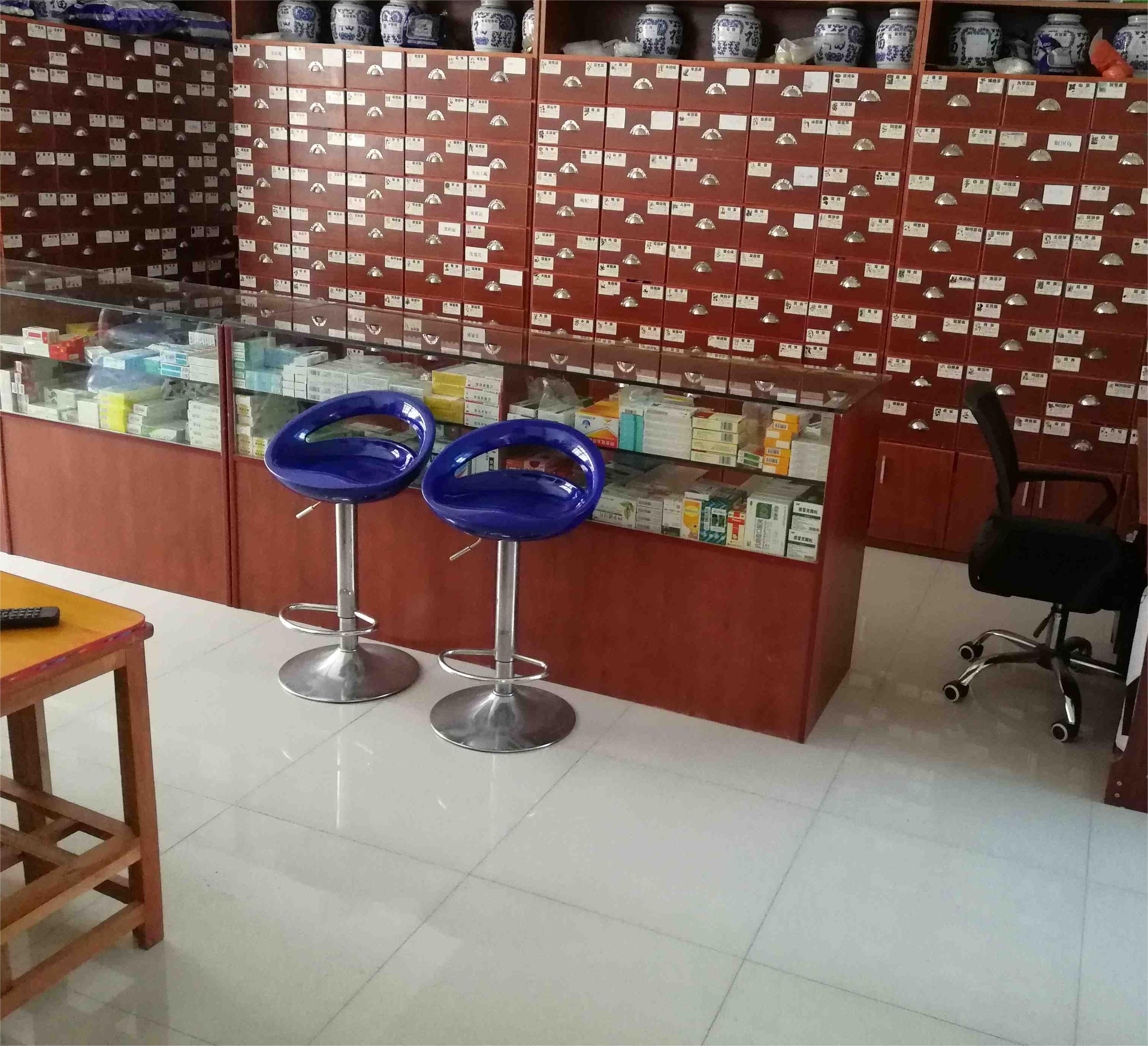 小诊所     大作为                            