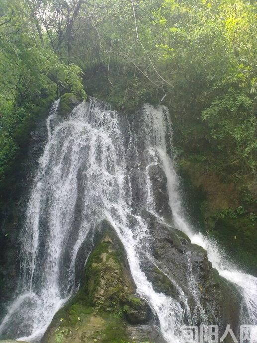 旬阳西沟风景区(图2) 下载 (1).jpg