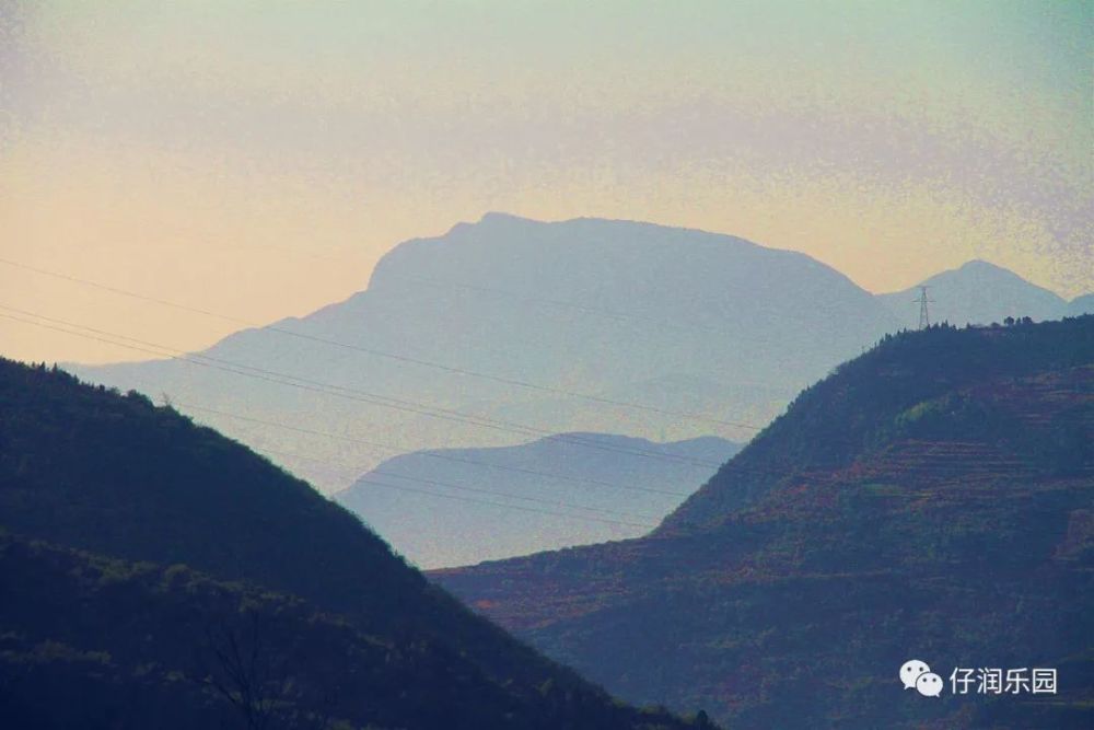 遥望毛公山 (图1)