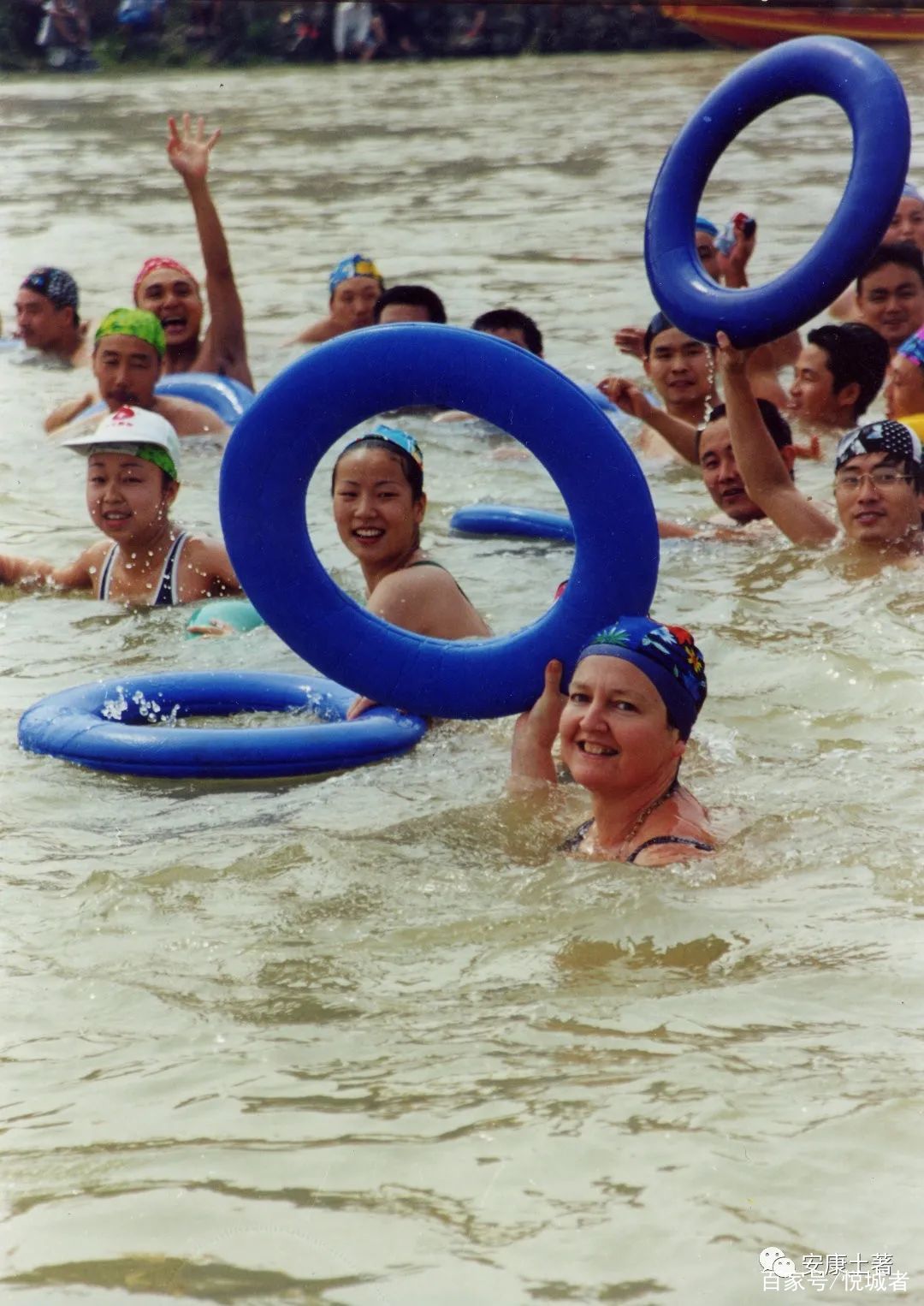 我拍龙舟三十年——吴定国(图29) 我拍龙舟三十年——吴定国(图29)