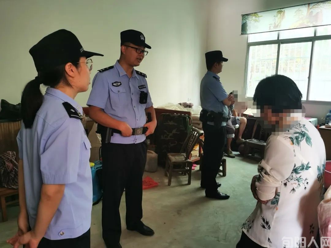 旬阳法院法警大队圆满完成强制执行案件警务保障任务(图2) 法院2.jpg