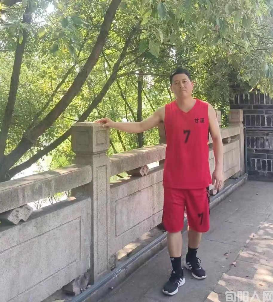 即便生活波澜起 初心仍是定风珠 ——读《狂飙》有感(图1) 杨涛.jpg