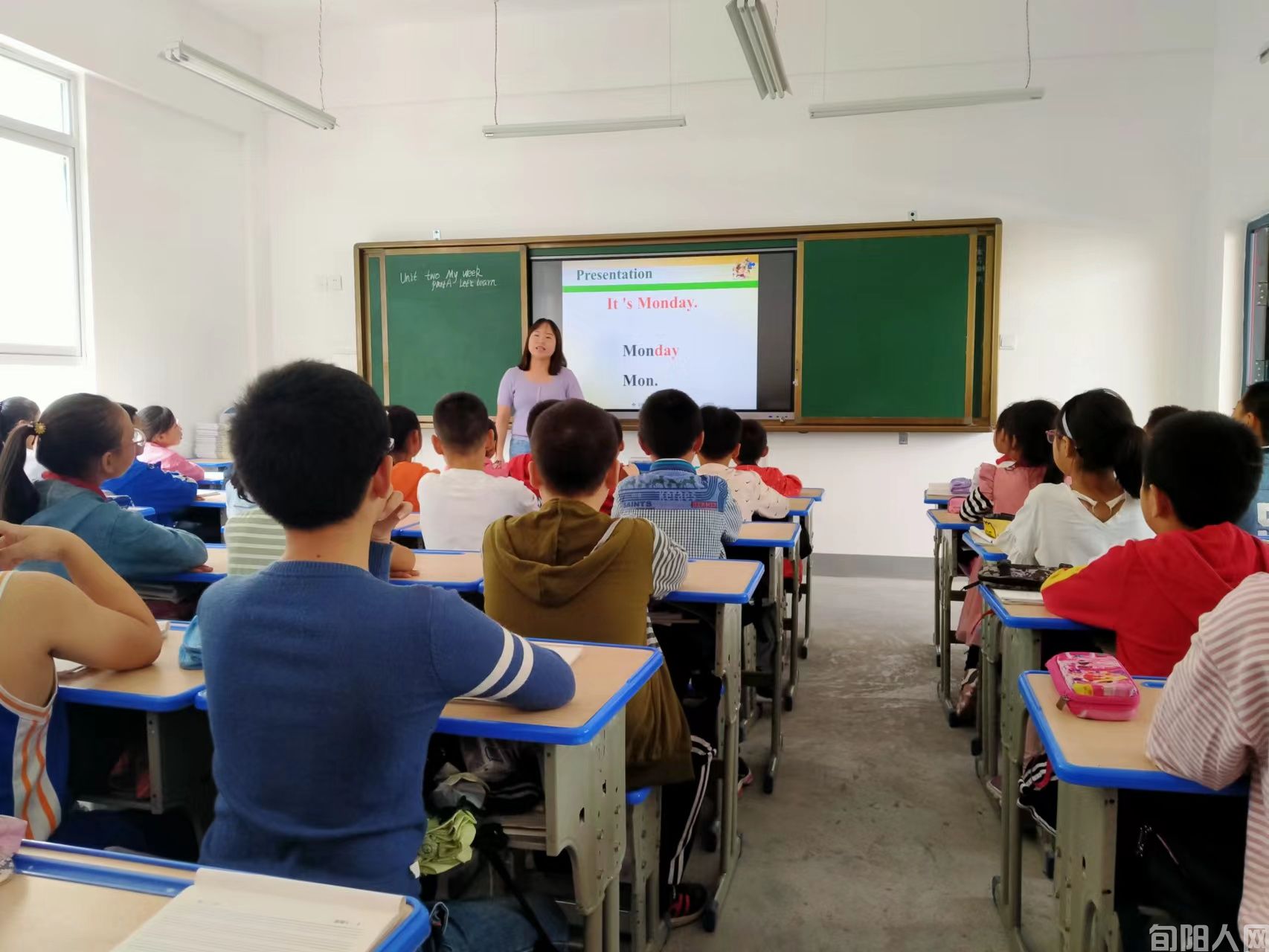 名师是这样炼成的 文/向维录(图1) 向.jpg