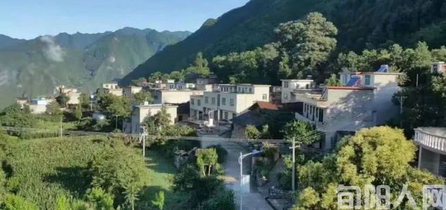 老家的观音殿 文/任登庚(图1) 佛洞村02.jpg