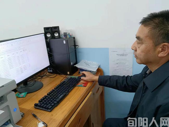 万寿山上好人多 文/向维录(图1) 万寿山01.jpg