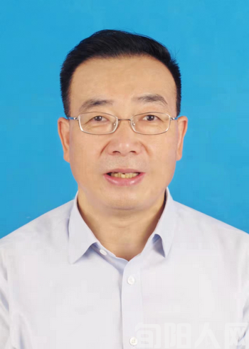 梨花雨雾情思浓 文 /吕东奇(图4) 吕.png