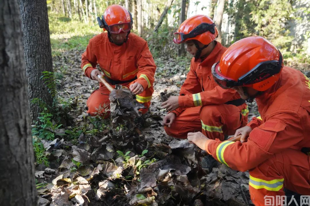 安康市恒口示范区长行村村委会和驻地居民代表一行走访慰问陕西机动队伍安康驻防分队(图7) 7.jpg