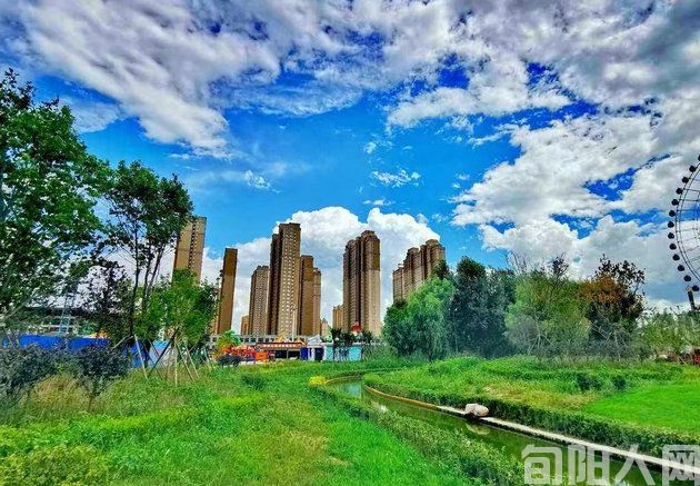 鹤城口袋公园多 文/张 勇 (图1) 口袋公园2.jpg