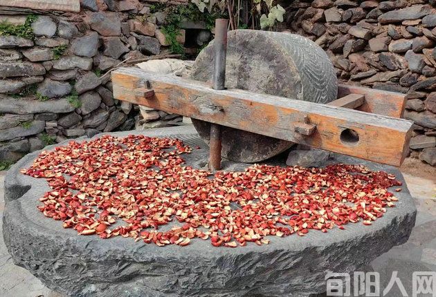 水峪古村行之一 文/石岩磊(图2) 村子.jpg