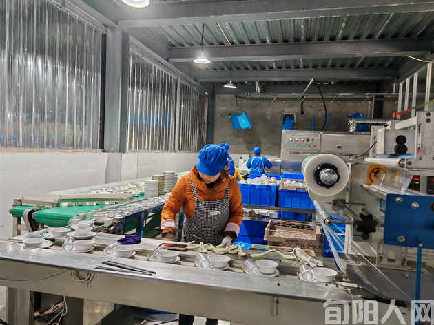 陕西旬阳市白柳镇:持续擦亮“白柳速度”服务品牌全力优化营商环境(图1) 微信图片_20240315140033.png