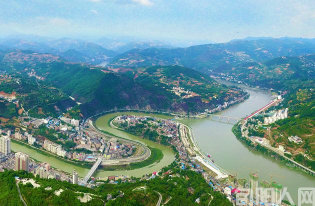 我爱旬阳山水美,更爱中华太极城 文/华军(图1) 旬阳城图案.jpg