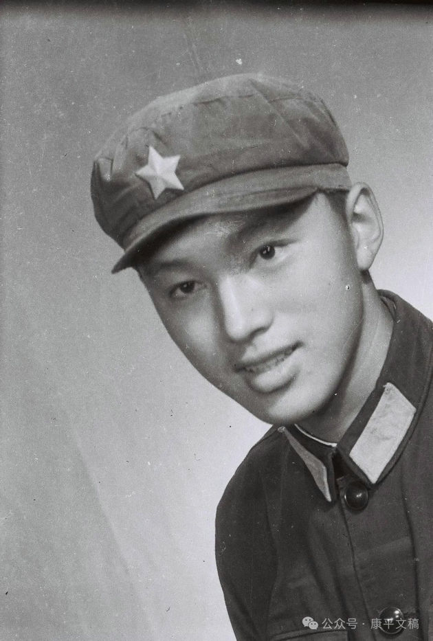 我的往事(67):我是党员 文/李康平(图1) 当兵.jpg