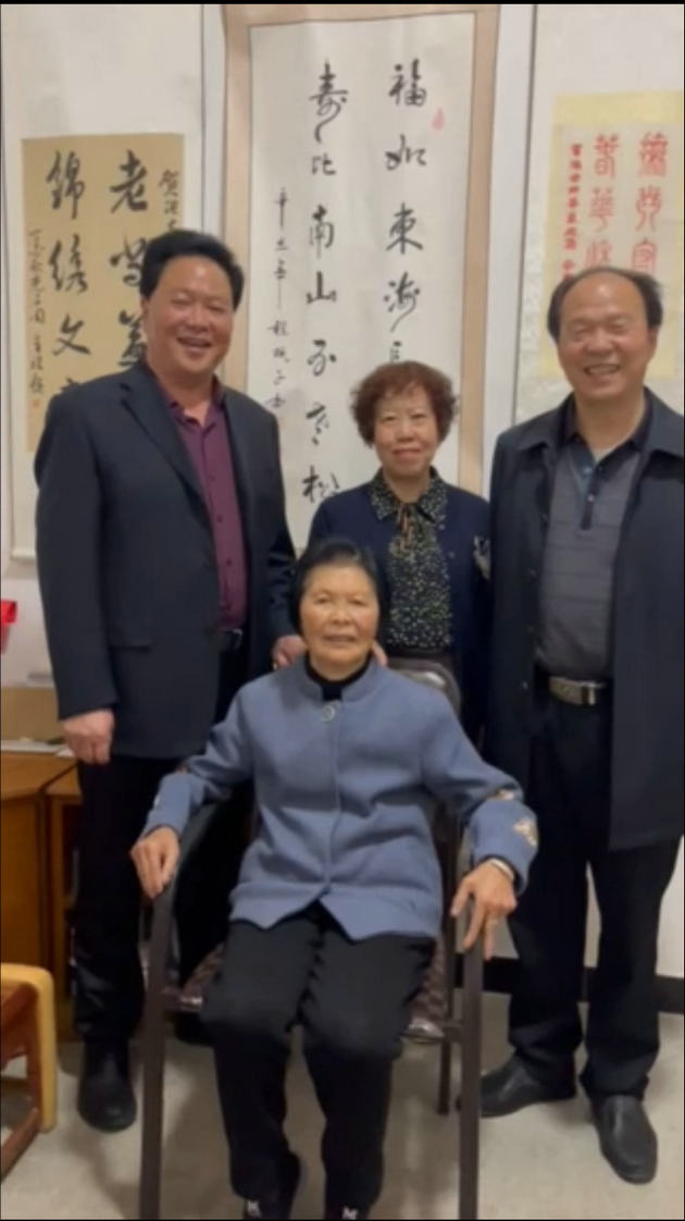 大爱无垠 文/张志琴(图1) 张志琴老师.jpg