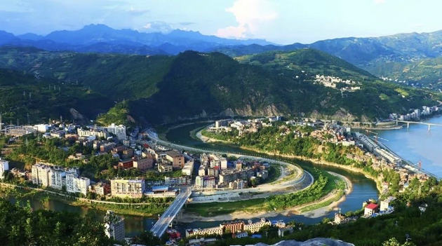 人文旬阳,山水太极 文/华军(图2) 太极城.jpg