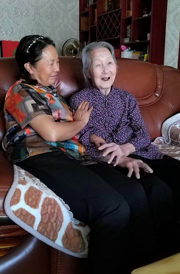 旬阳:魅力女性的榜样--赵秀云(图3) 03.jpg