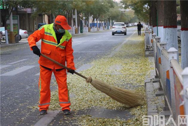 环卫工人.jpg