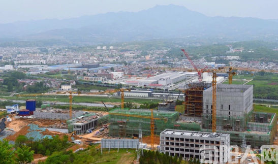 安康市生活垃圾焚烧发电项目主体结构已全部封顶(图1) c55a23e2798e5b9328390778f5acaa4e.png