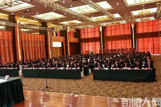 六十以后2:现实落差(2) 文/李康平(图1) 现实落差.jpg