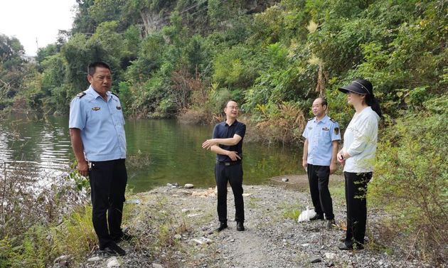 安康市生态环境局旬阳分局:组织开展汉江水质保护联合行动(图1) 001.jpg