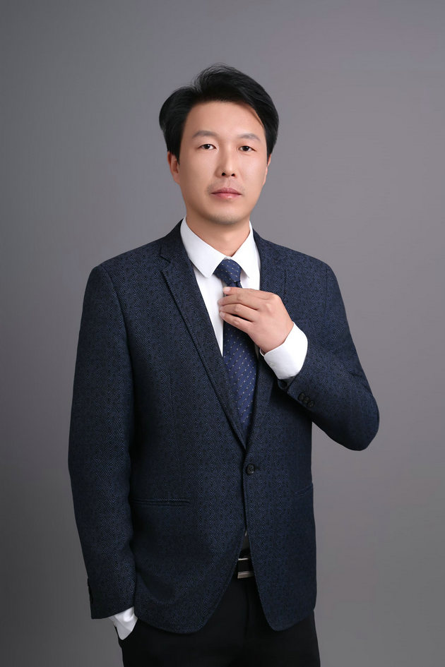 律政一线传真:陈睿律师再次成功办理一起刑事案件取保候审(图1) 陈睿照片.jpg