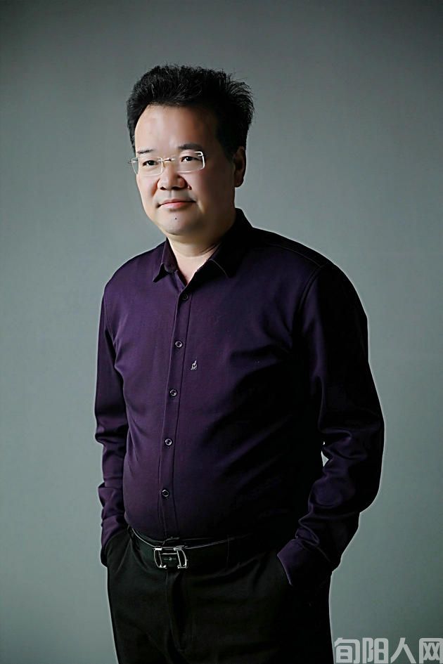 陕西老年大学:破译银龄学习的幸福密码(图2) 白校长.jpg