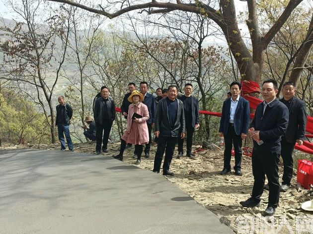 巡审为民办实事  三岔路连民心       &mdash;&mdash;旬阳市委第二巡察组联合审计组破解棕溪镇矾石村&ldquo;倒品字&rdquo;修路困局