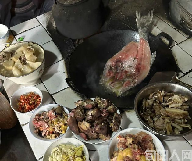 素颜丹：家乡的柴火饭