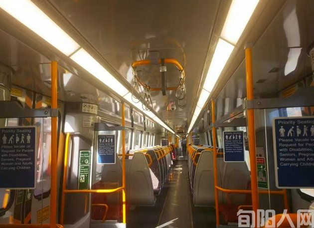 李康平:《异域风情(8):布里斯班掠影》(图3) 3.jpg