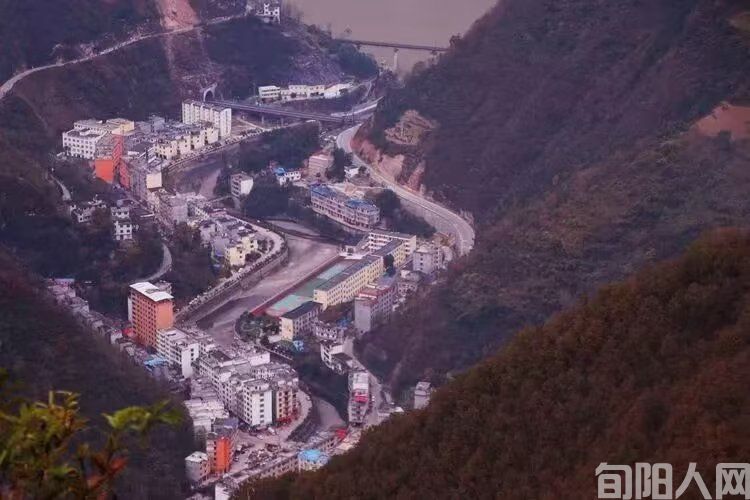 刘家胜:我的家乡在汉水之畔(图4) 微信图片_20250711143958.jpg