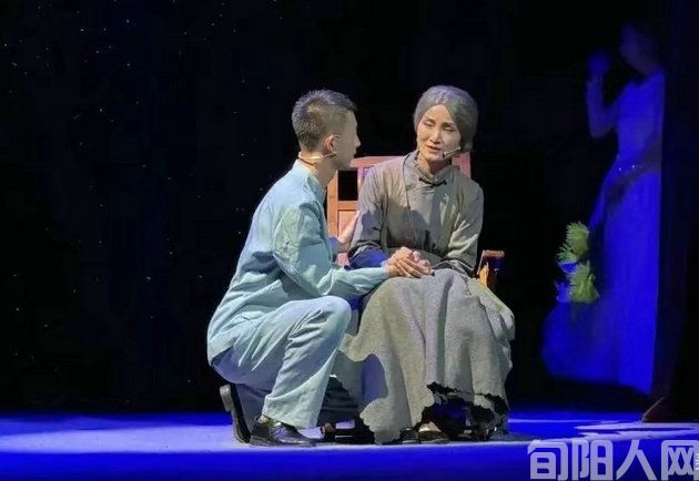 《一位母亲的遗言》唱响廉洁强音,商洛再掀观剧热潮(图2) 03.jpg