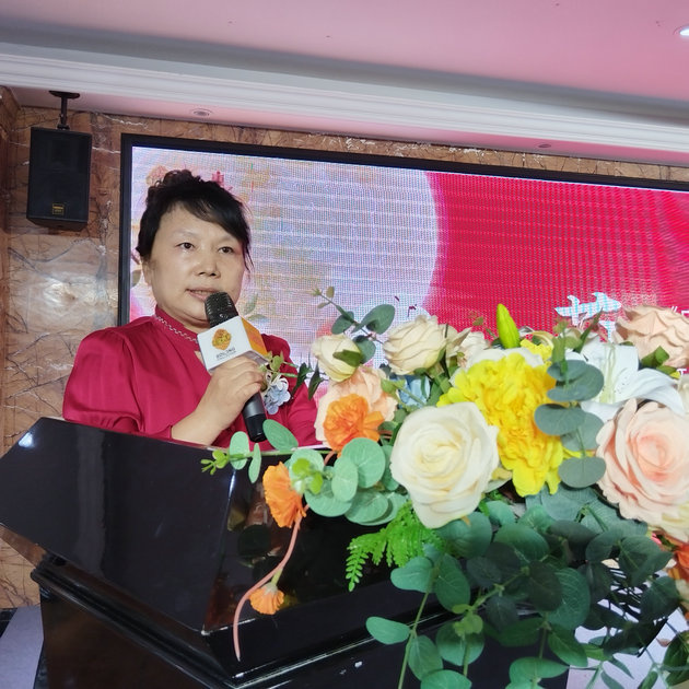 书画“云”上红,银杏映初心——“春风行动”数字艺术展西安炫亮启幕(图5) 06.jpg